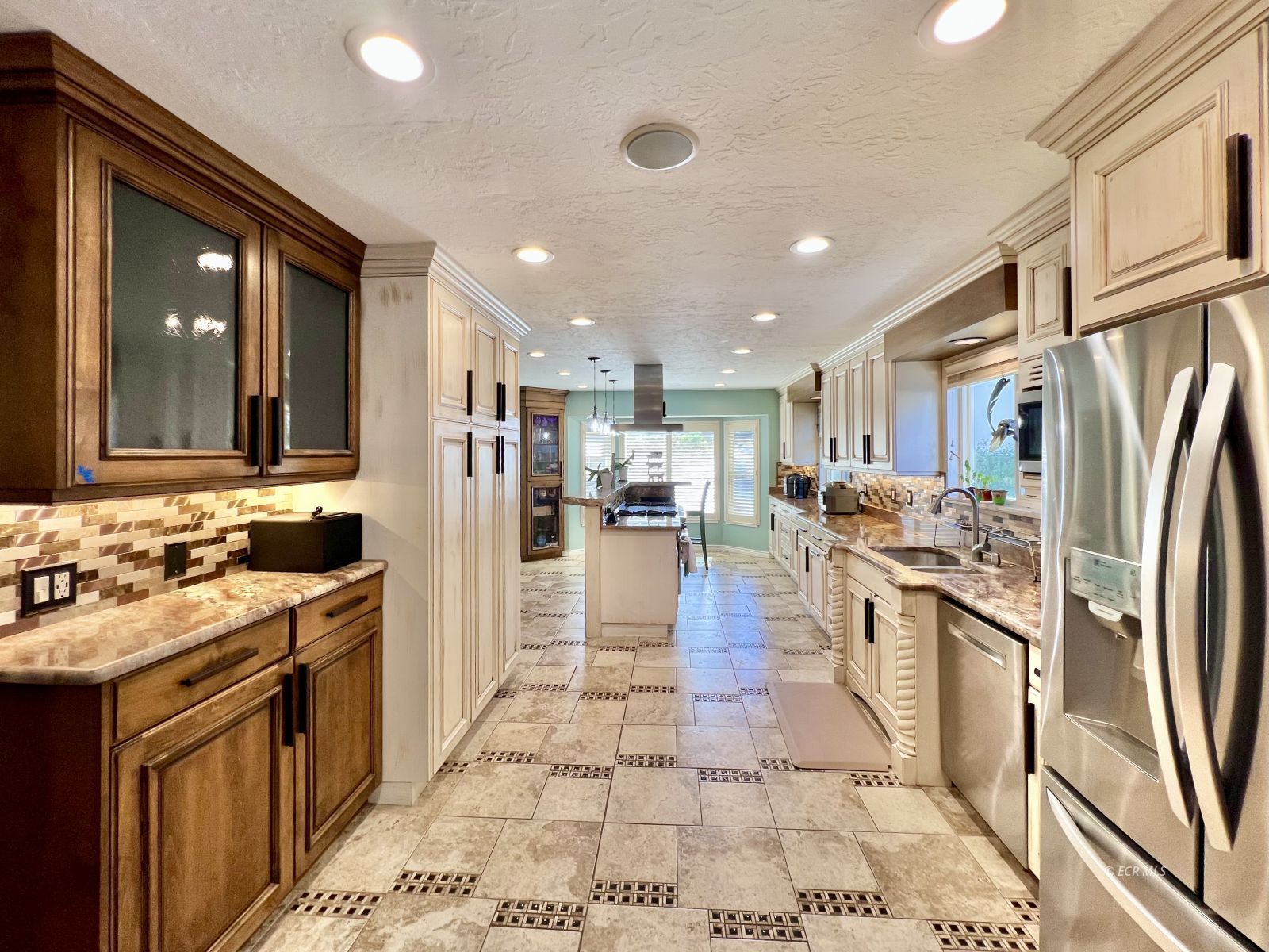 1927 Laxalt Way Property Photo 7