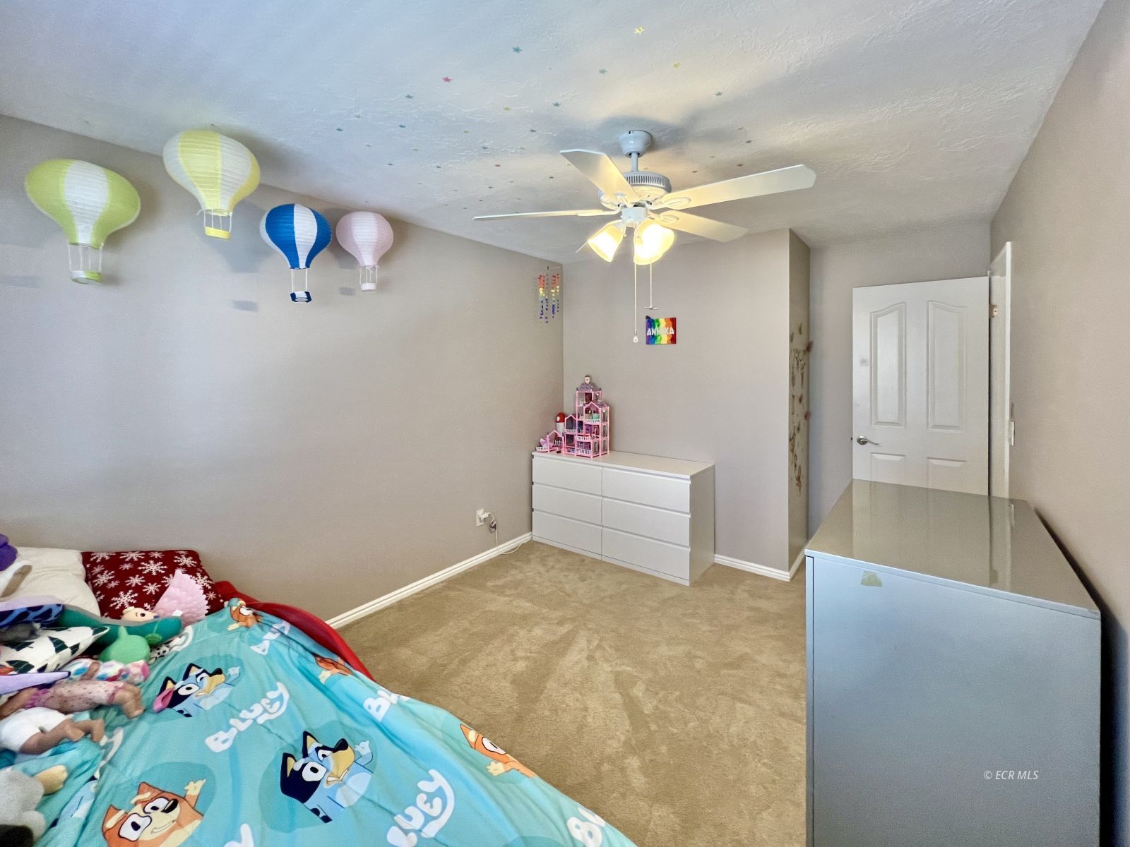 1927 Laxalt Way Property Photo 34