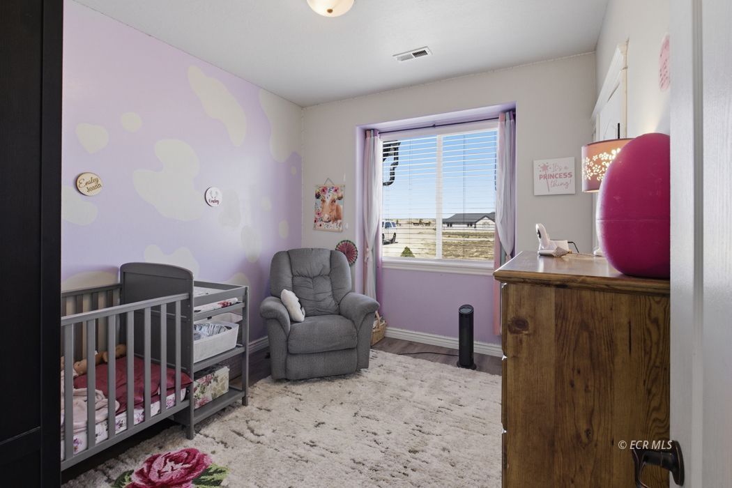 19 Lawndale Court Property Photo 26