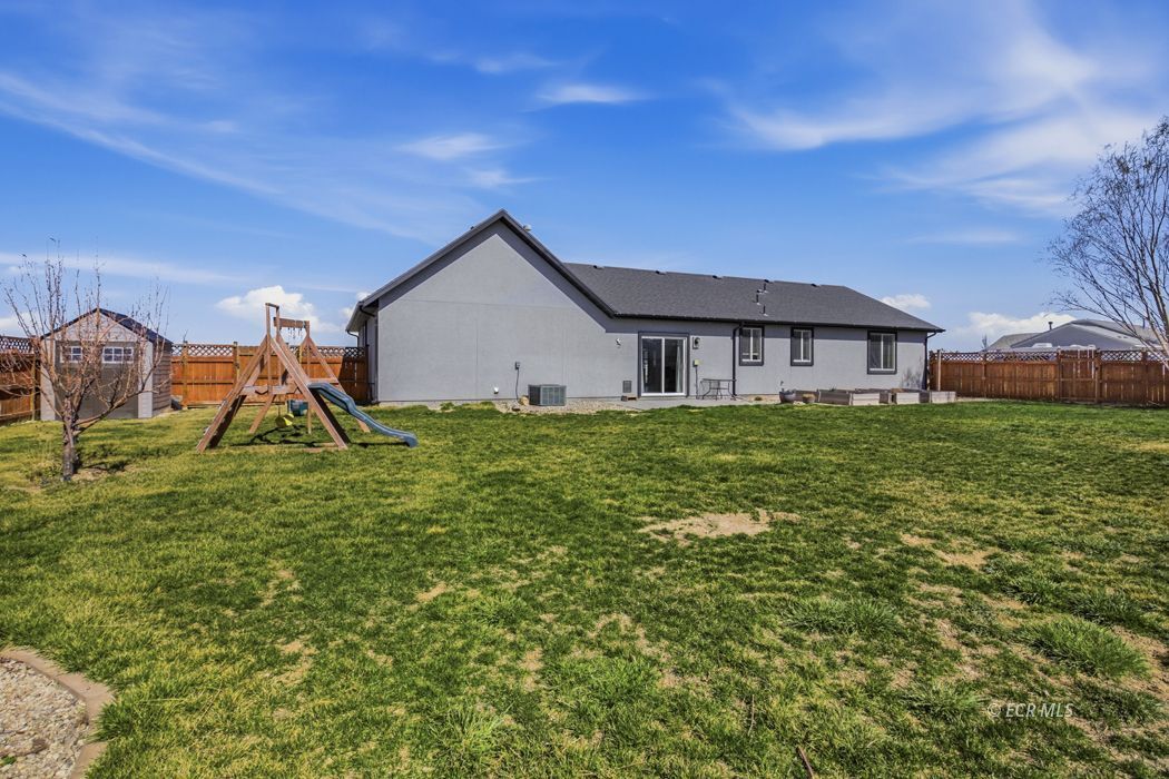 19 Lawndale Court Property Photo 32