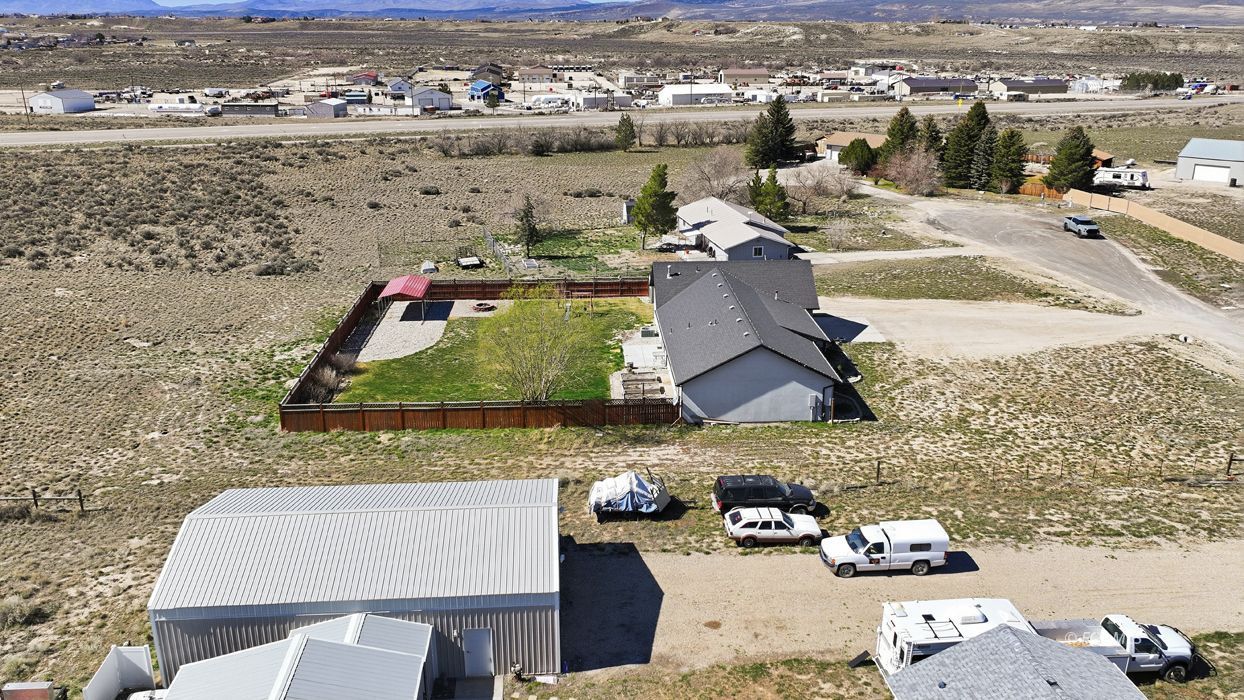 19 Lawndale Court Property Photo 38