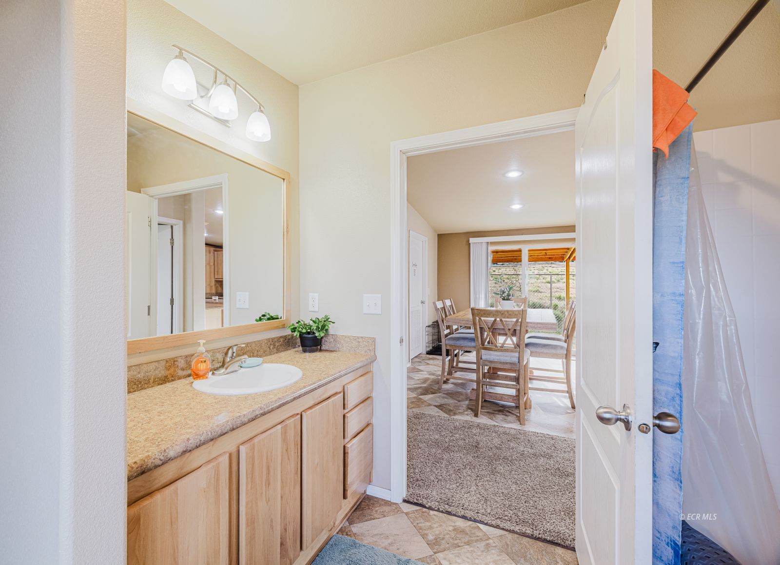 489 Spring Valley Parkway Property Photo 24