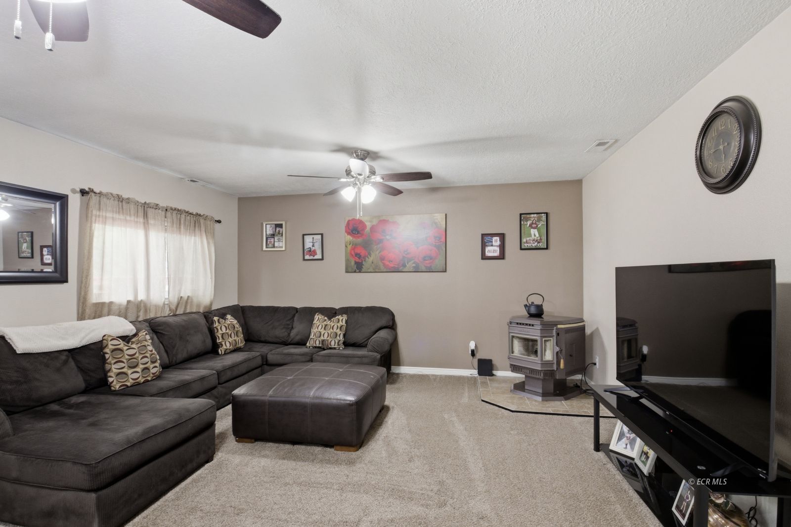 1380 Suncrest Court Property Photo 12