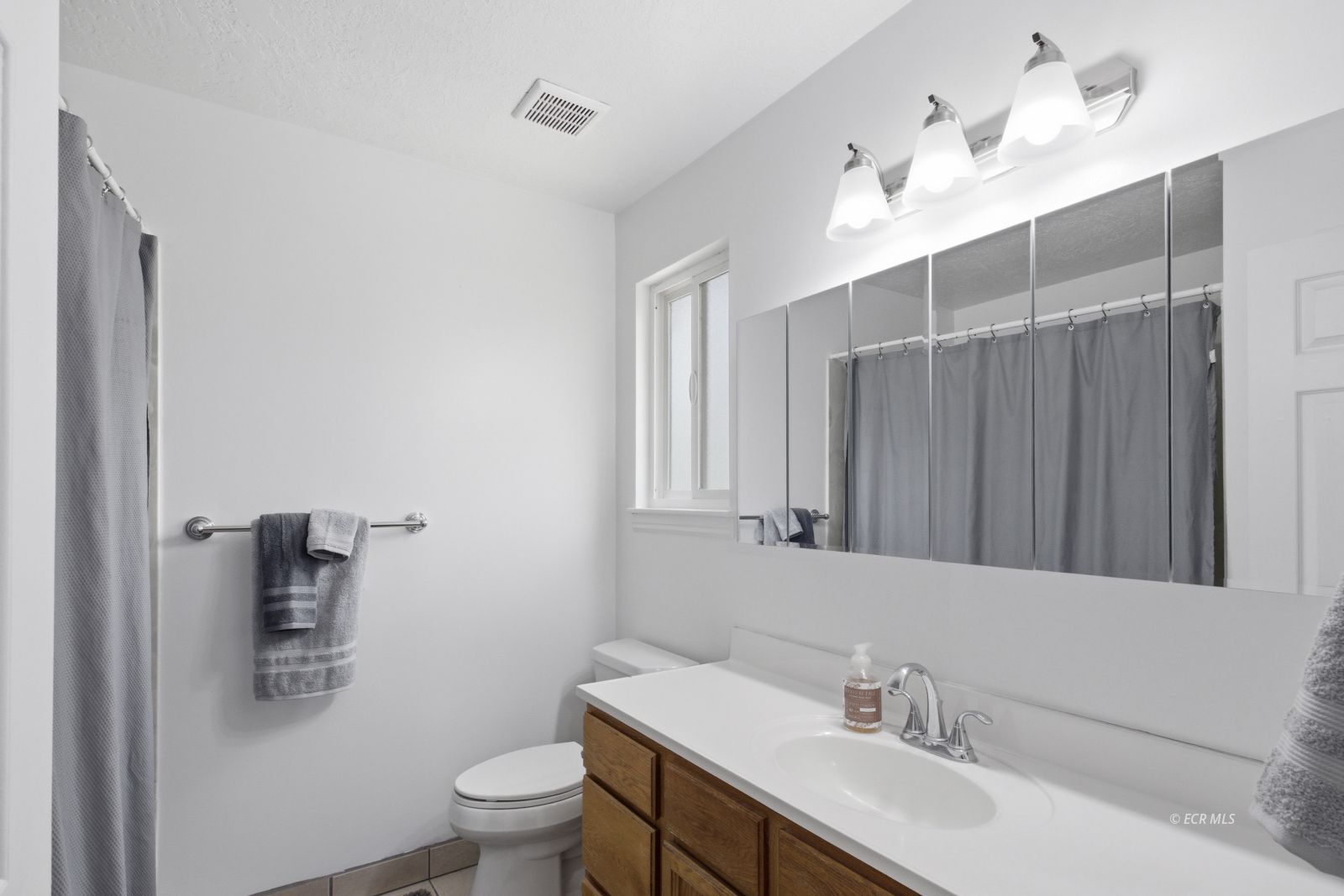 1380 Suncrest Court Property Photo 15