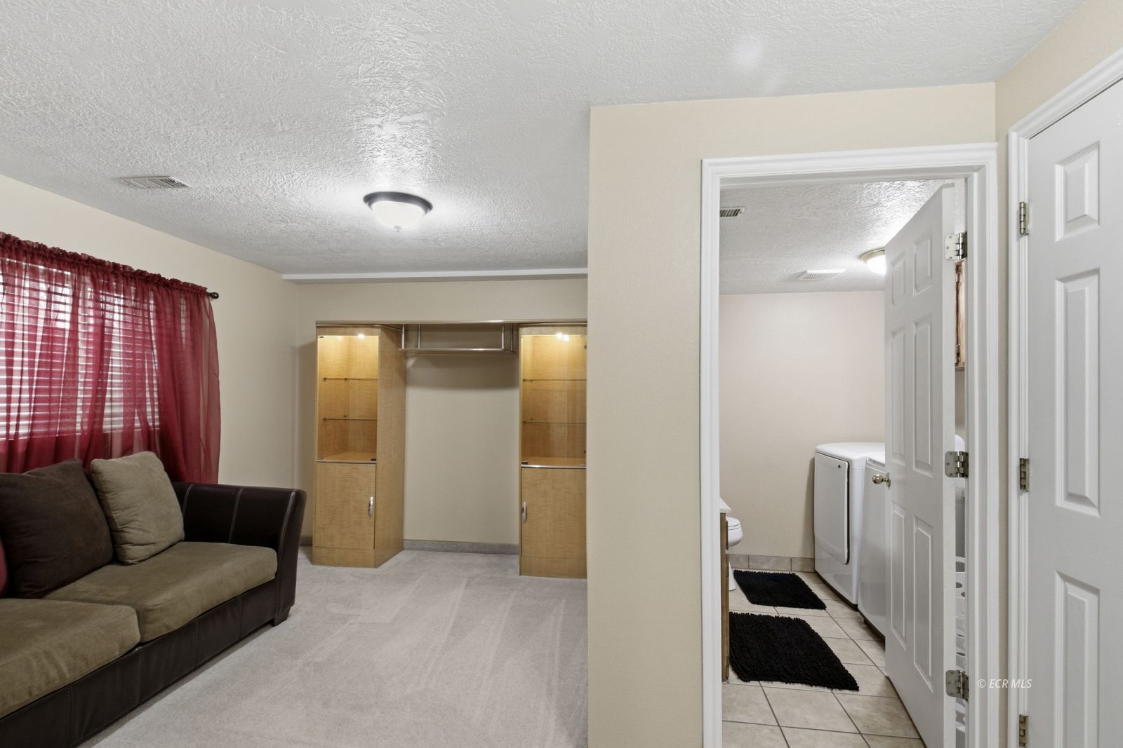 1380 Suncrest Court Property Photo 21