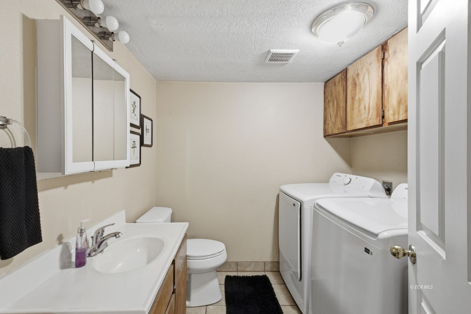 1380 Suncrest Court Property Photo 23