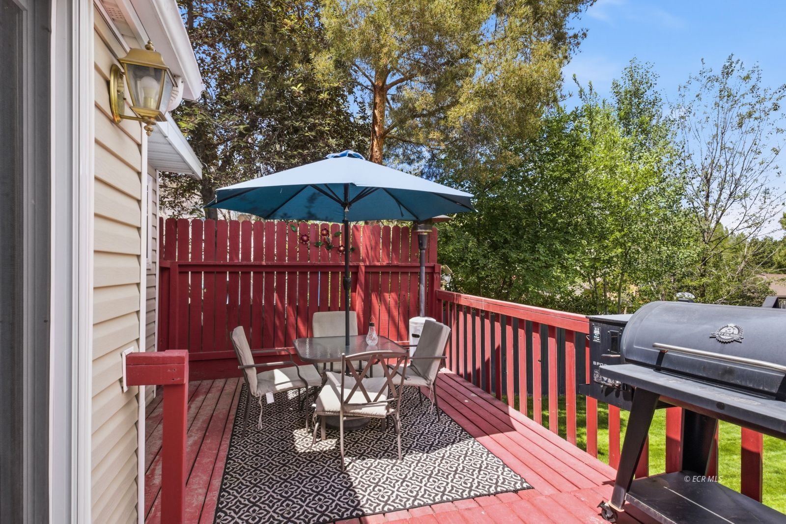 1380 Suncrest Court Property Photo 27