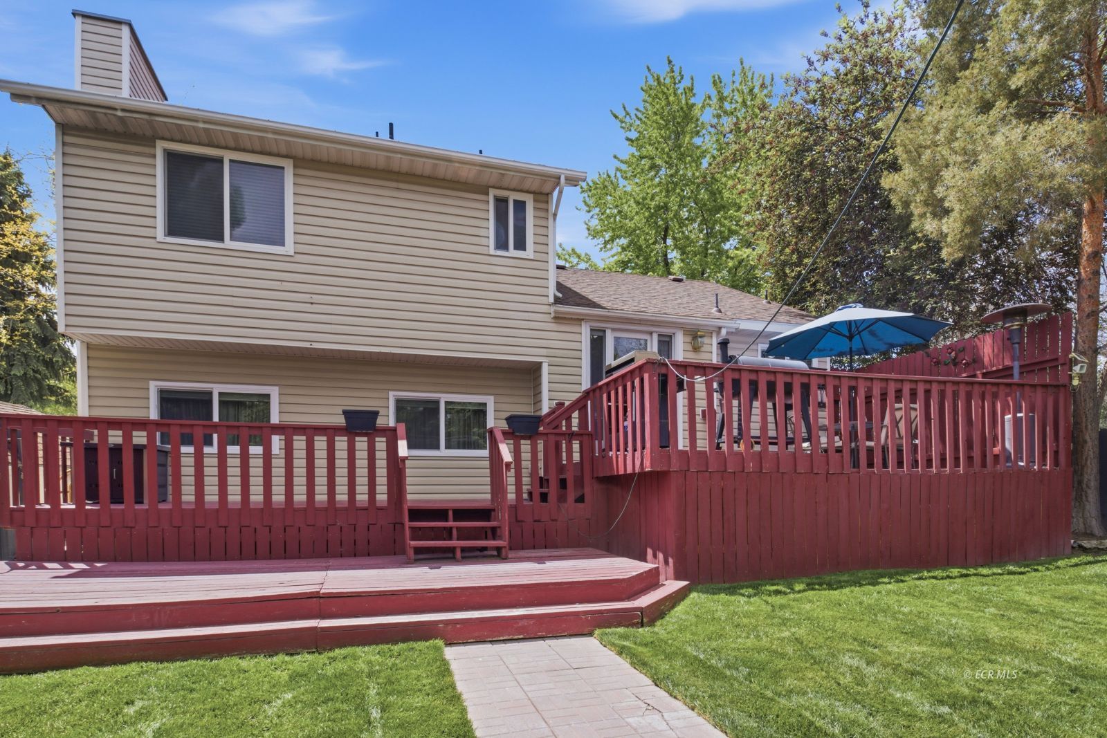 1380 Suncrest Court Property Photo 29
