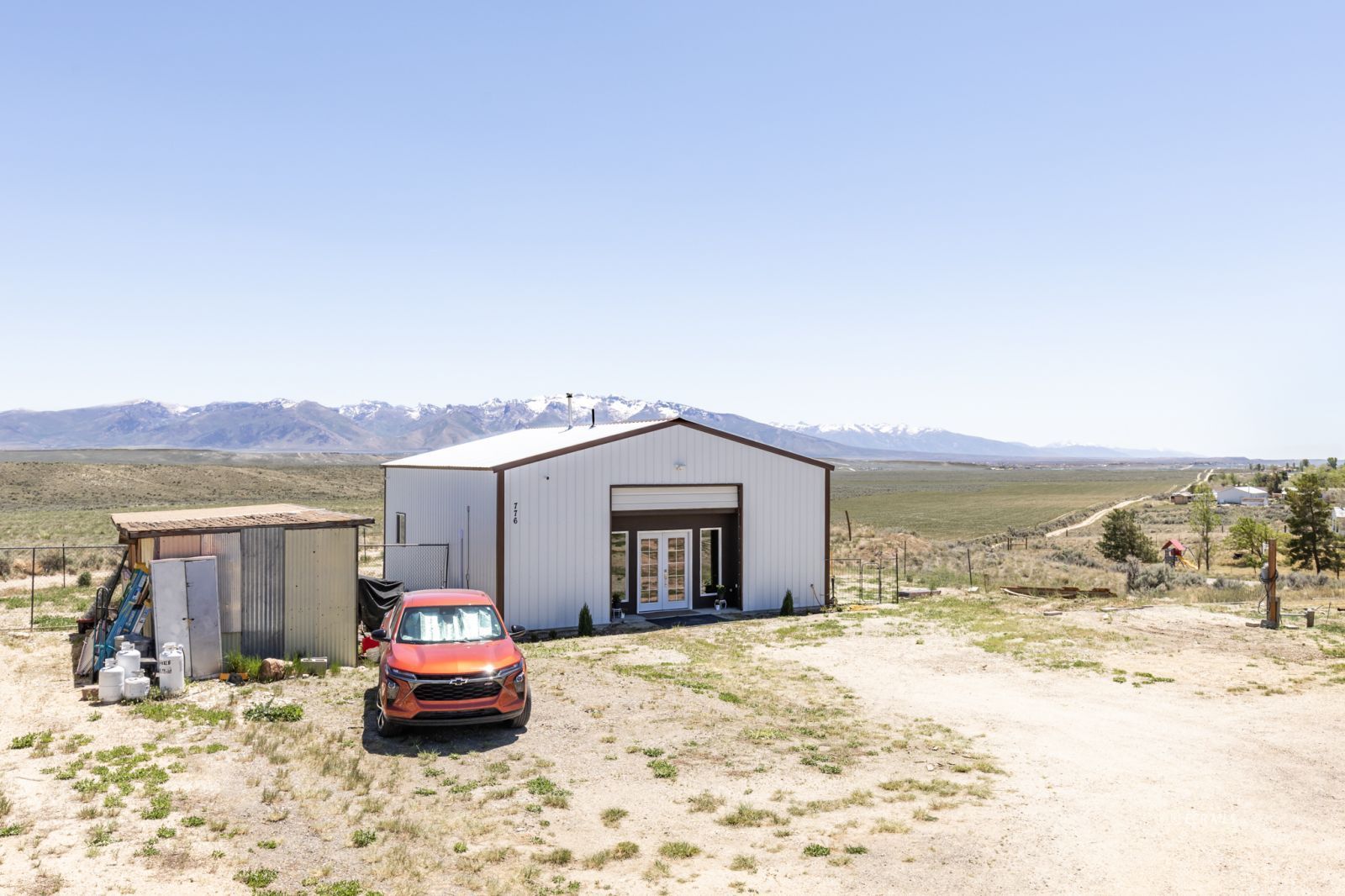 776 Rustic Court Property Photo 4