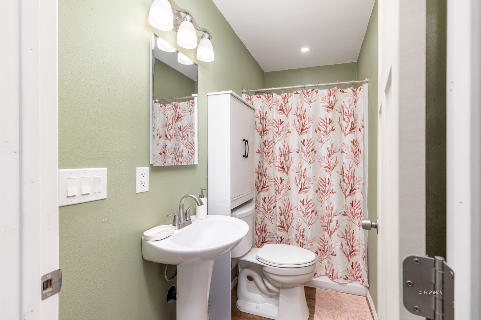 776 Rustic Court Property Photo 15