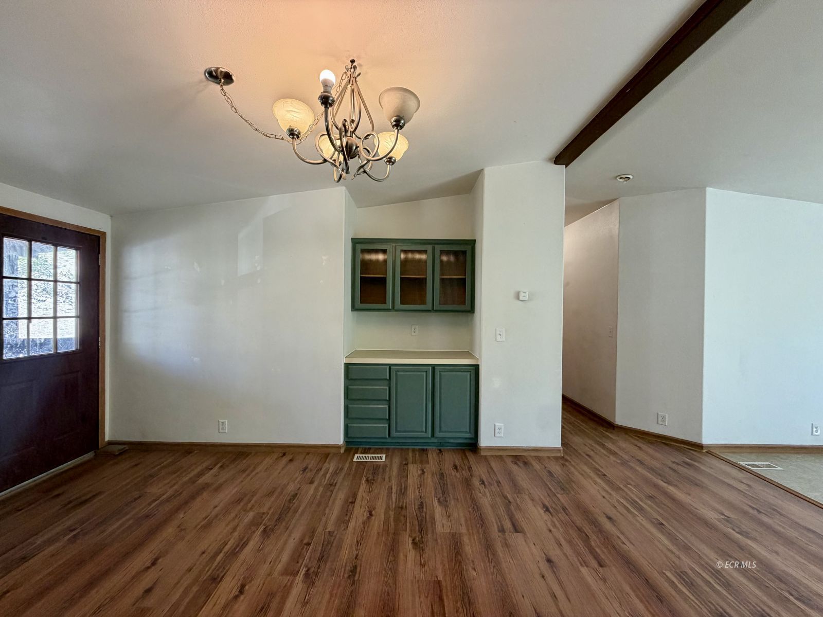 300 Nob Hill Avenue Property Photo 15