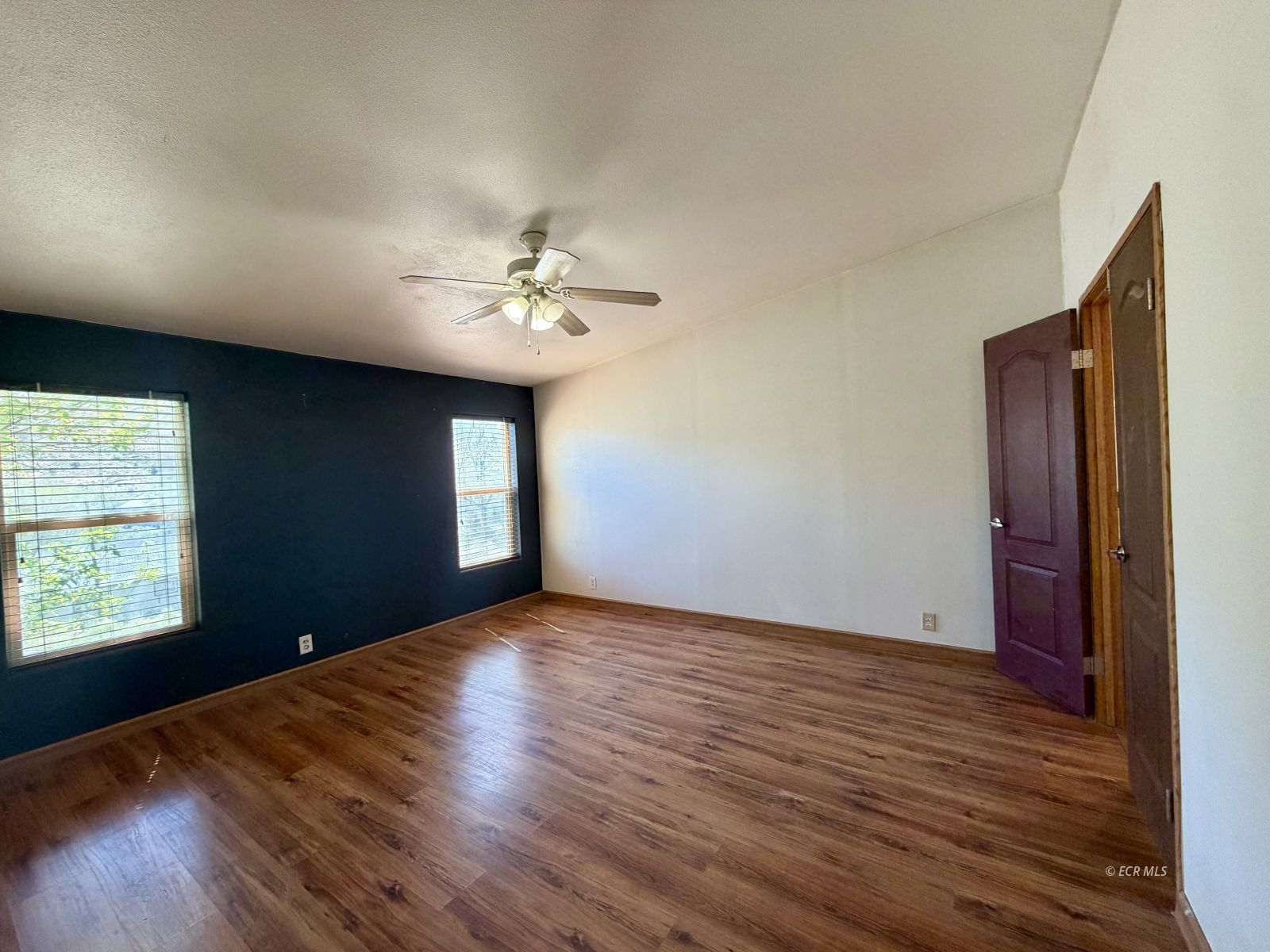 300 Nob Hill Avenue Property Photo 19