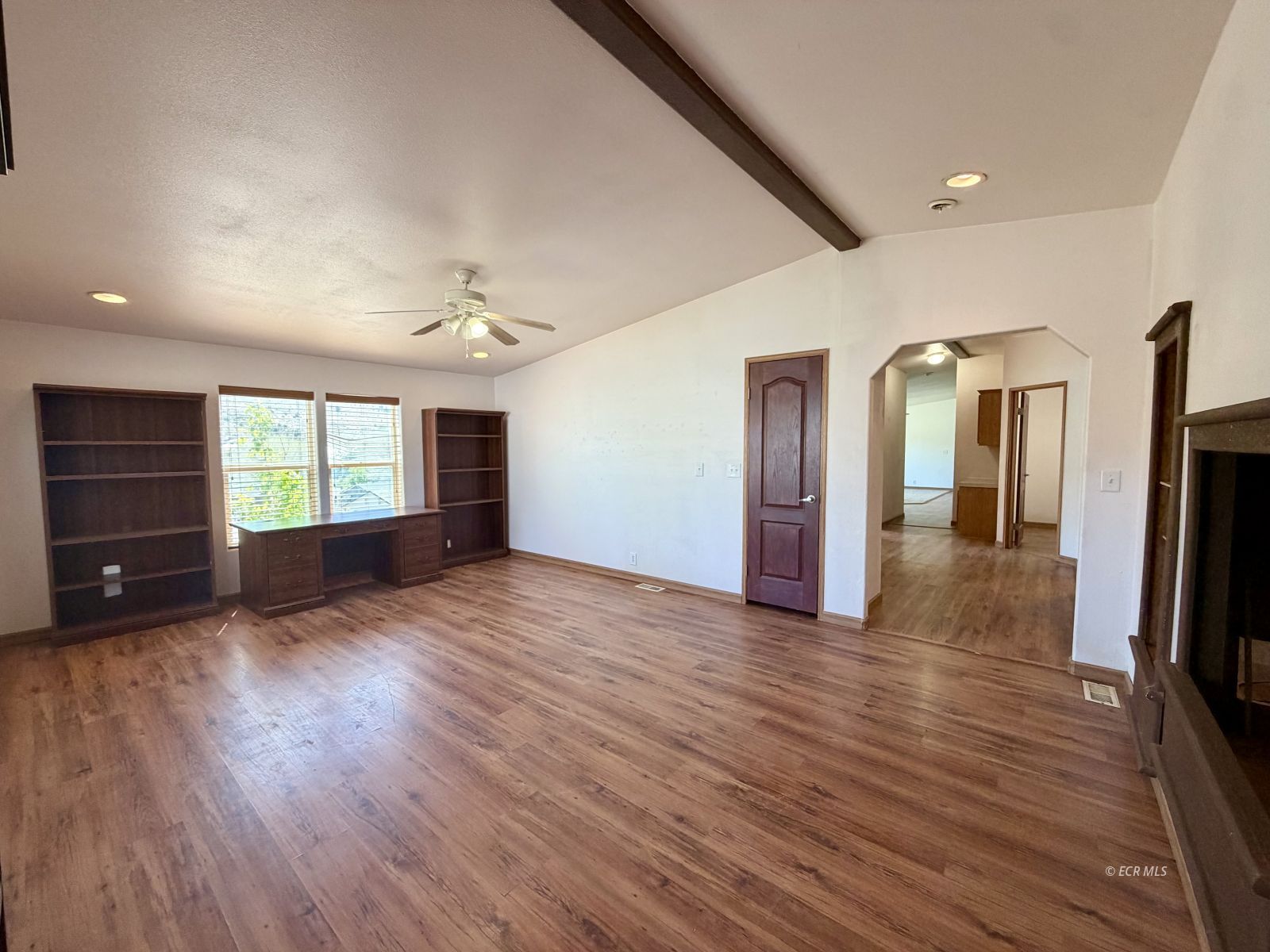 300 Nob Hill Avenue Property Photo 31