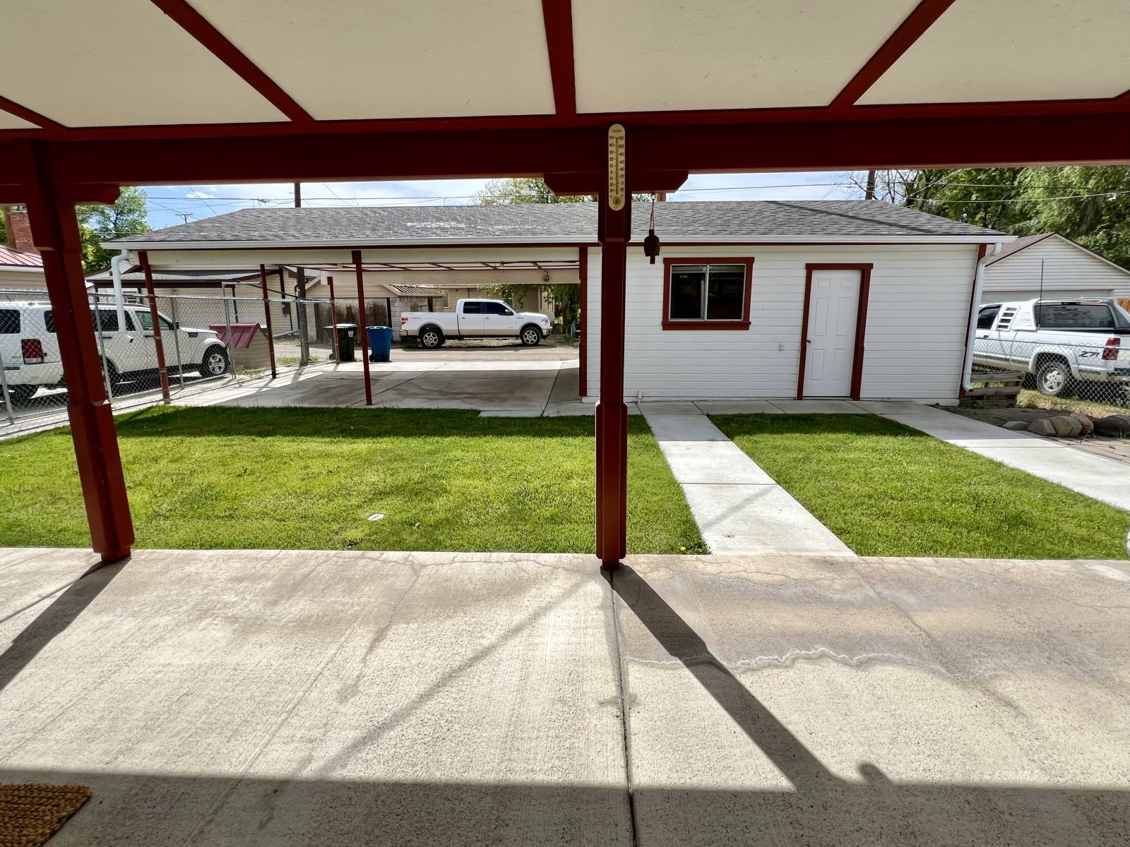 748 Juniper Street Property Photo 19
