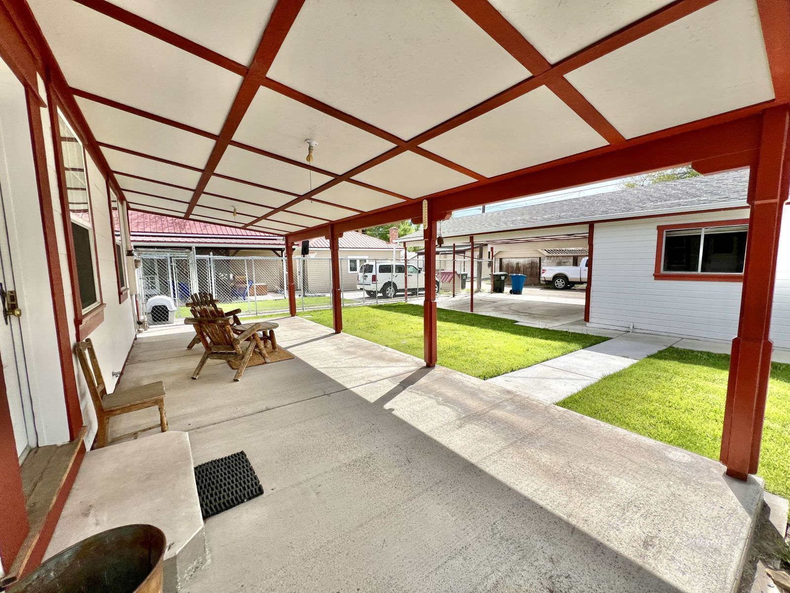 748 Juniper Street Property Photo 21