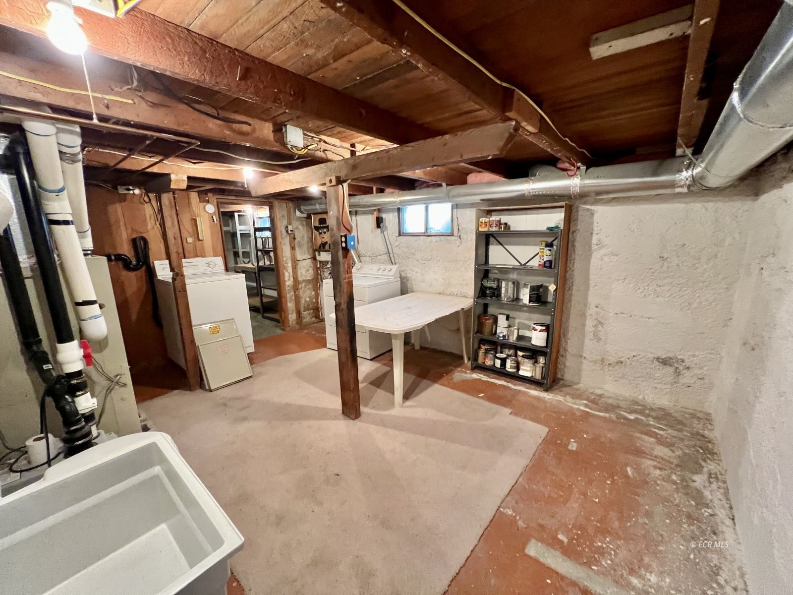 748 Juniper Street Property Photo 27