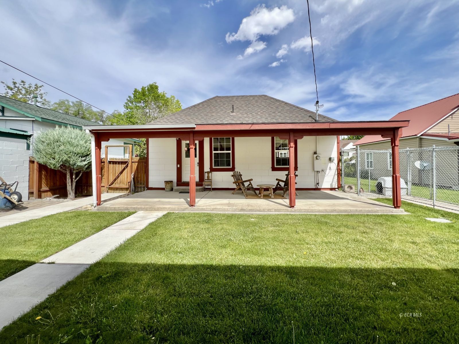 748 Juniper Street Property Photo 31