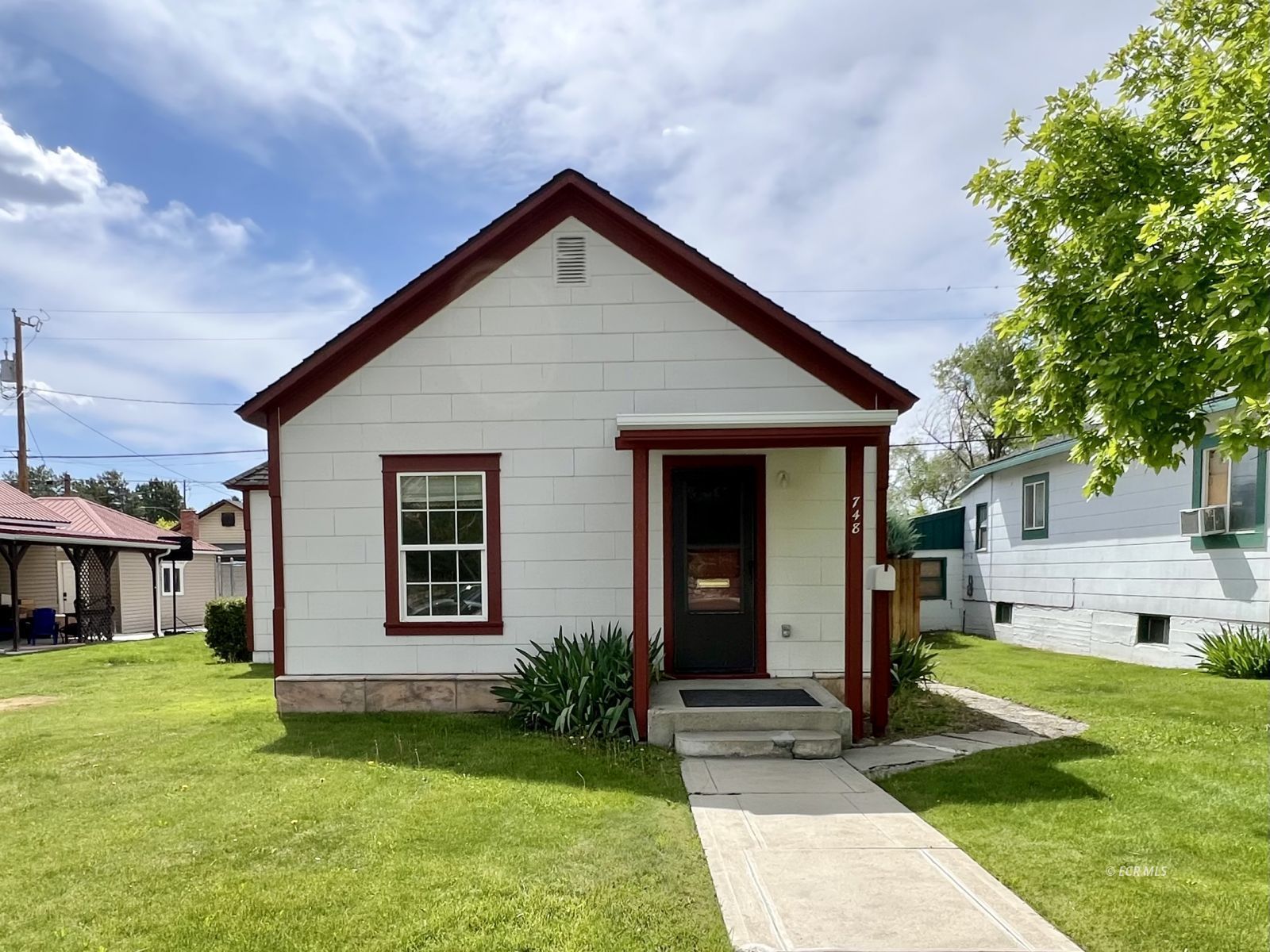 748 Juniper Street Property Photo 33