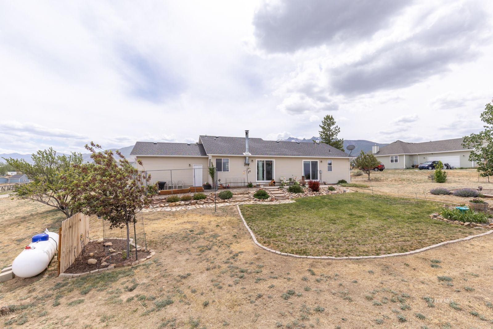 969 Oakmont Drive Property Photo 31