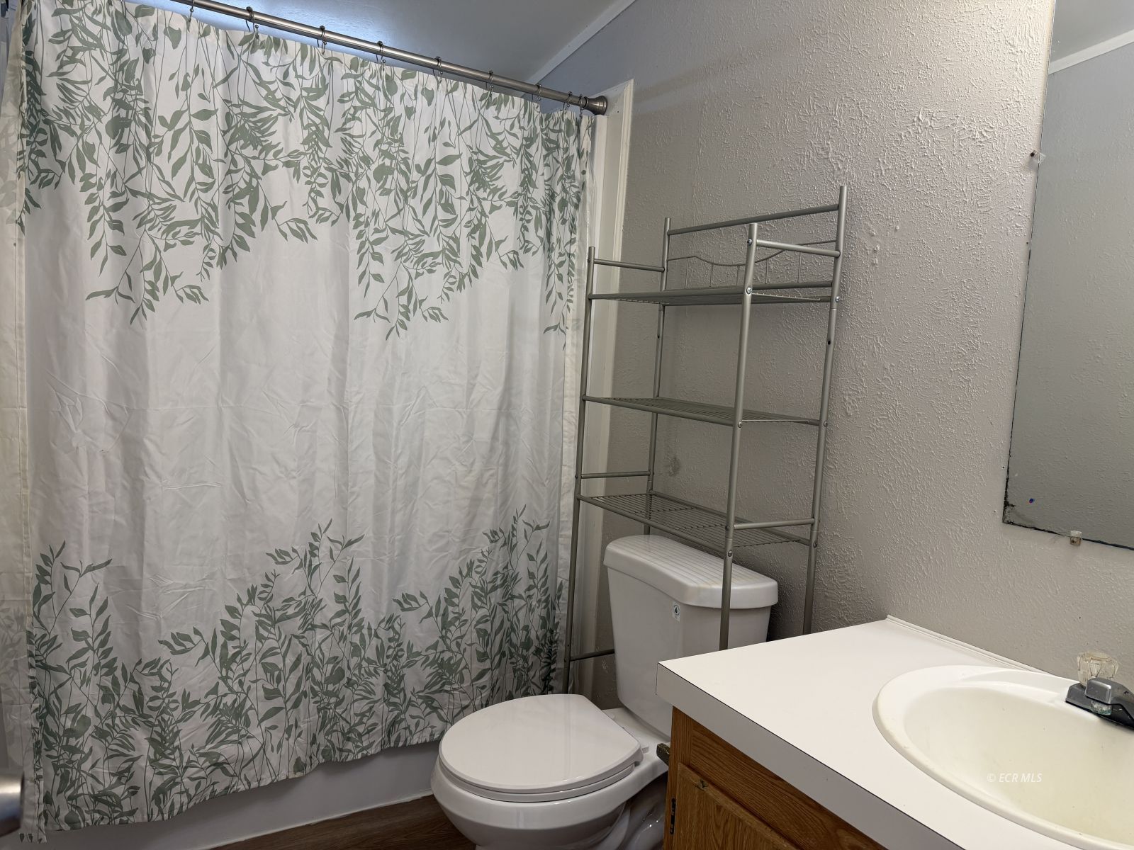 897 Lovelock Street Property Photo 12