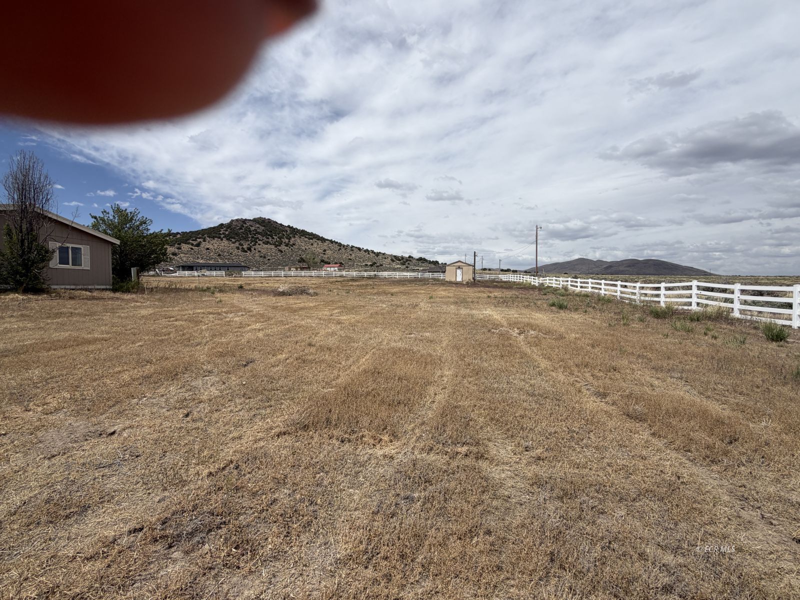 897 Lovelock Street Property Photo 16