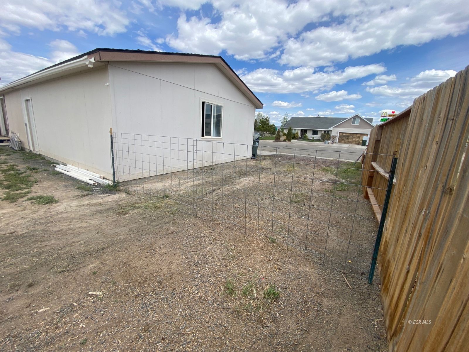 437 Moor Avenue Property Photo 6