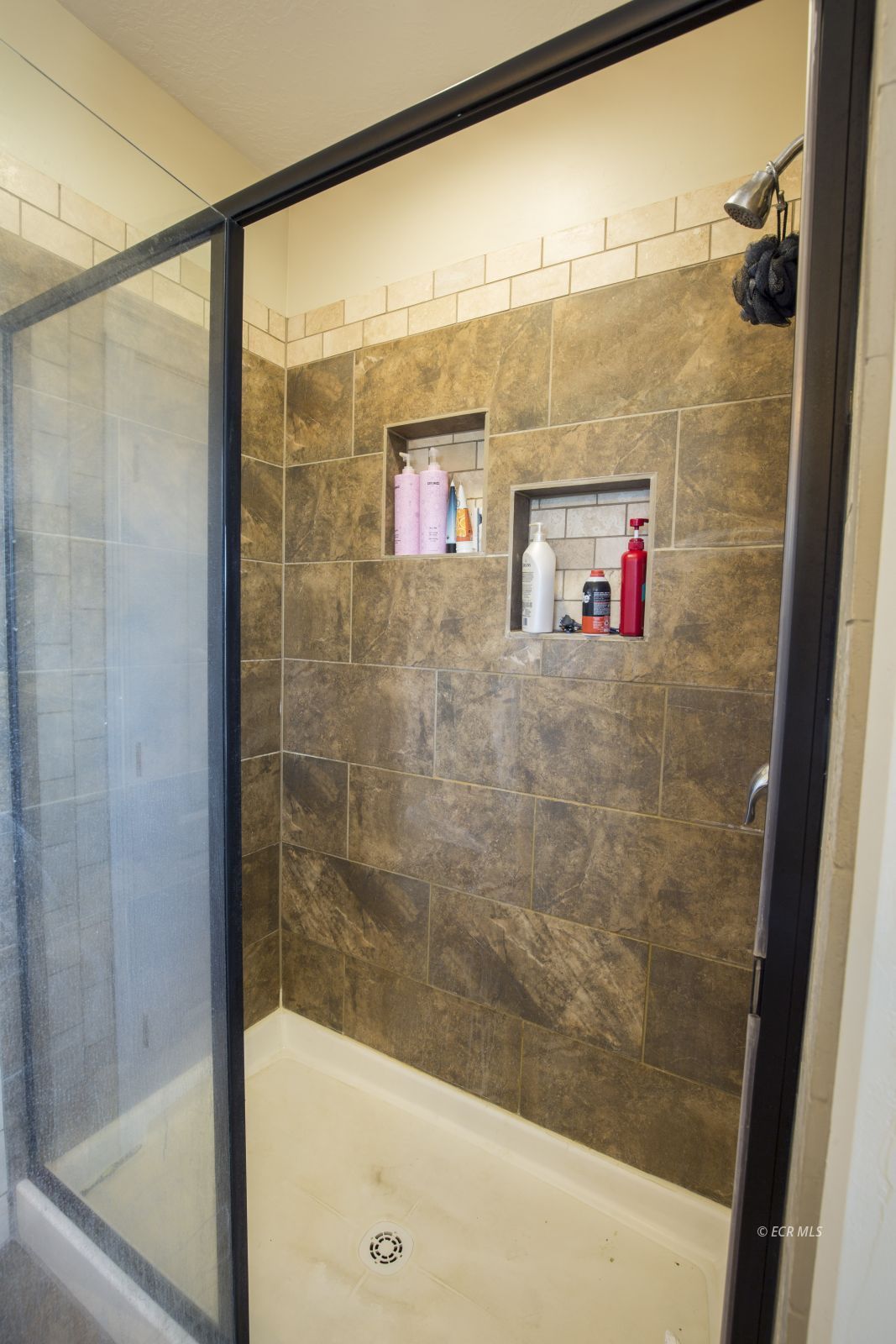 705 Spring Creek Parkway Property Photo 18