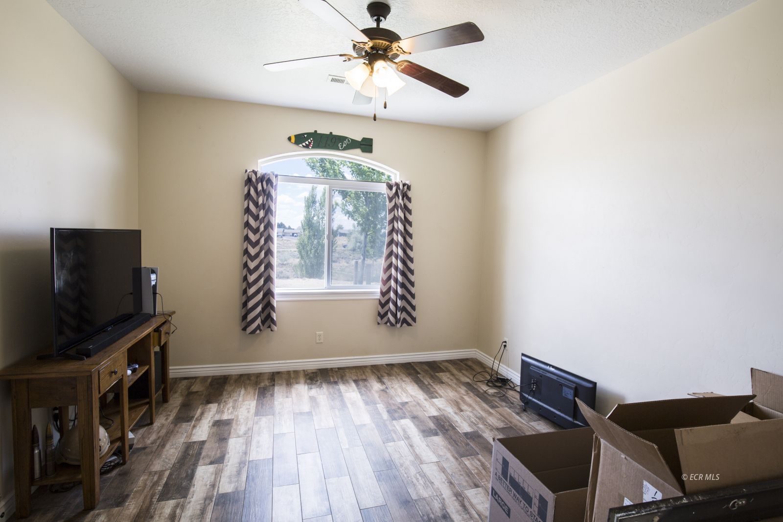 705 Spring Creek Parkway Property Photo 21
