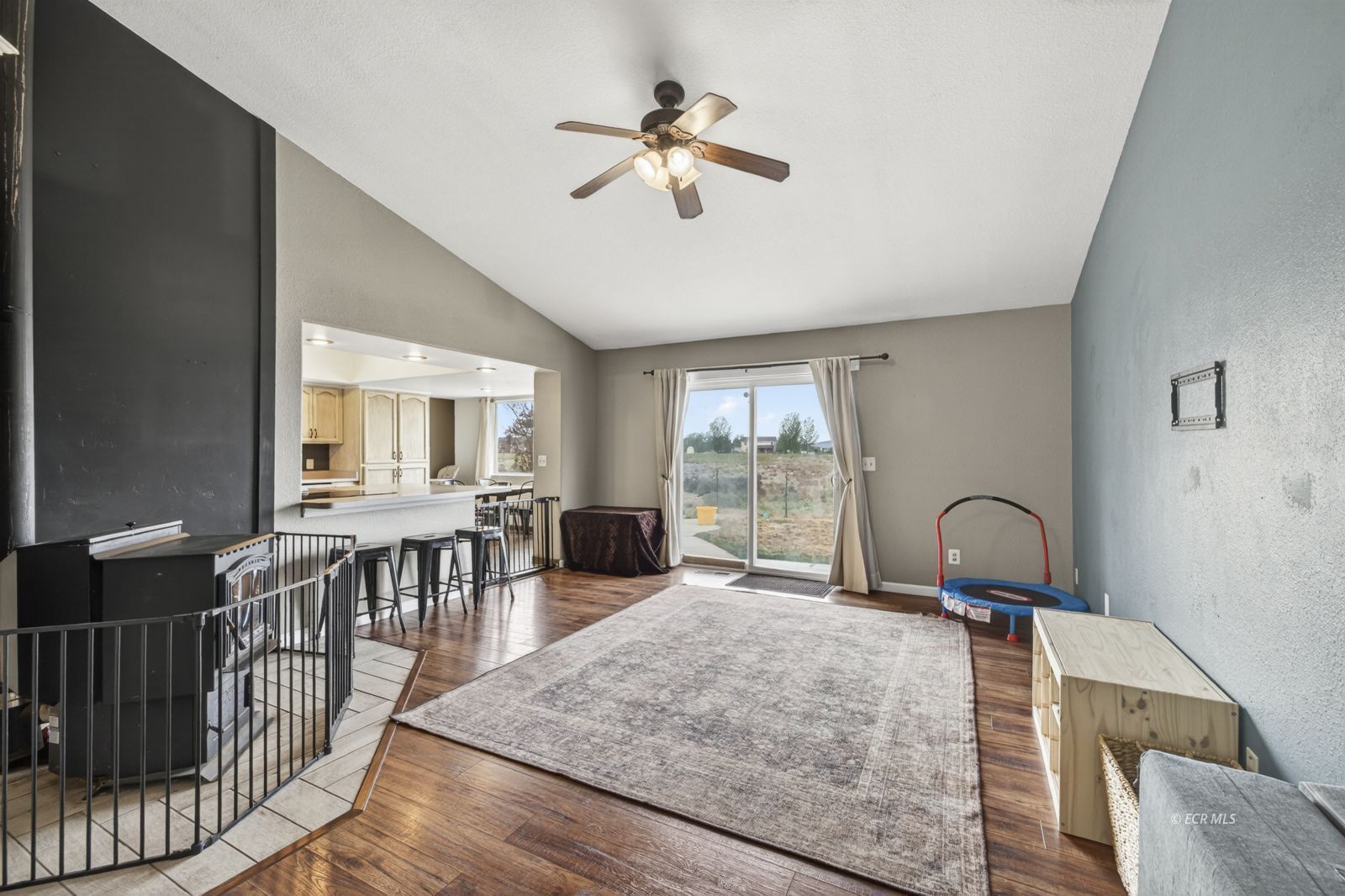 407 Flora Drive Property Photo 21