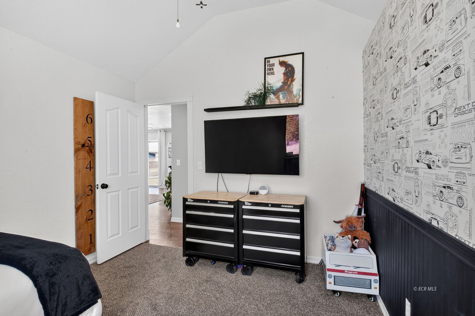 140 Birchwood Drive Property Photo 17