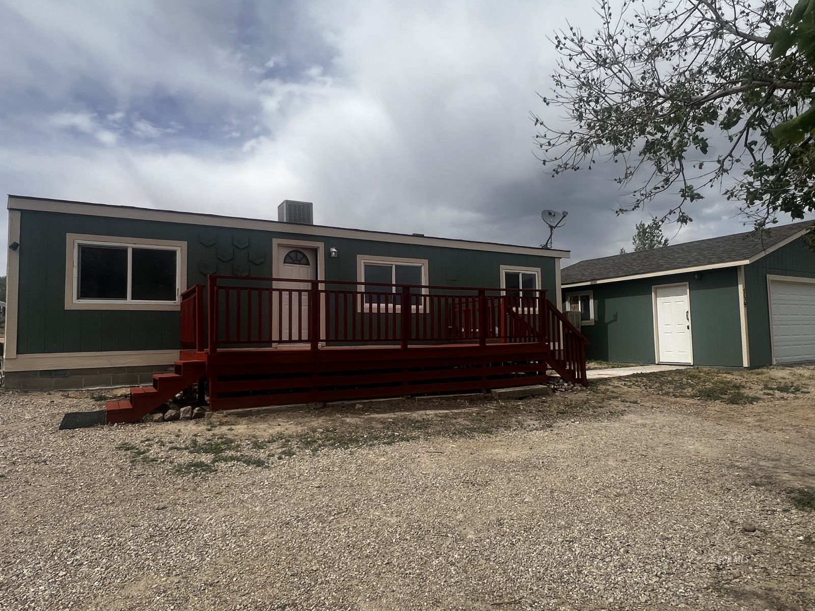 739 Hayland Drive Property Photo 1