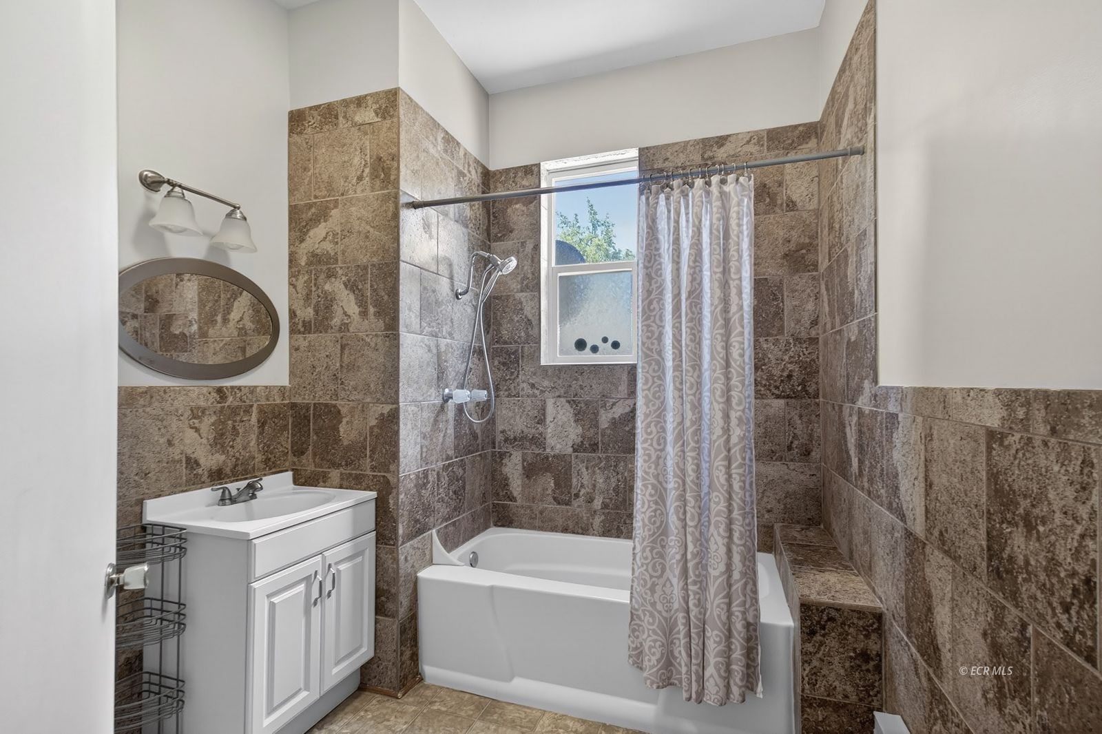 116 Court Street Property Photo 22