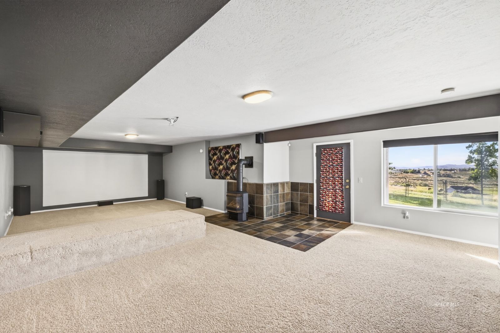 807 Silver Oak Drive Property Photo 24