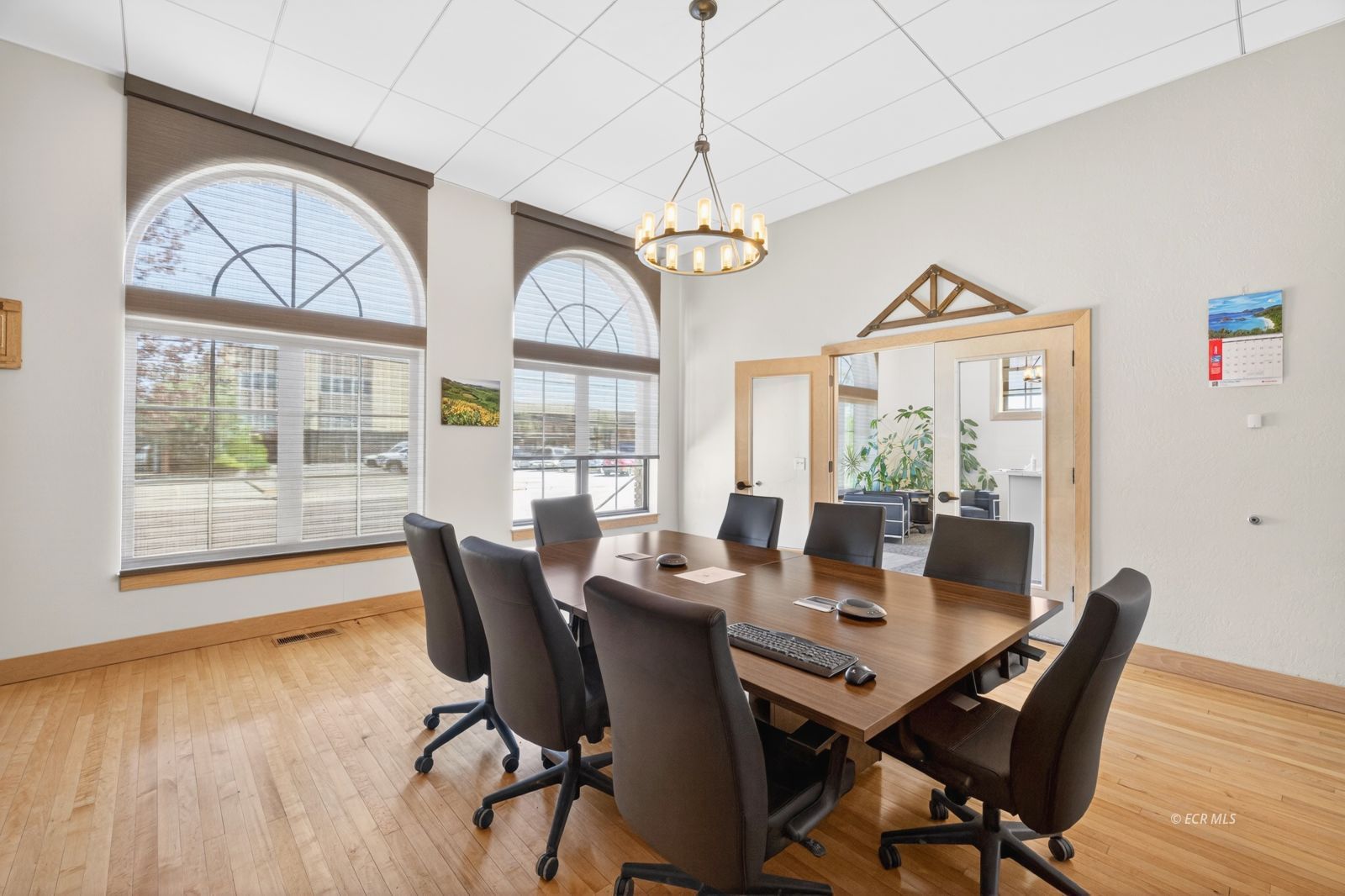 421 Court Street Property Photo 11