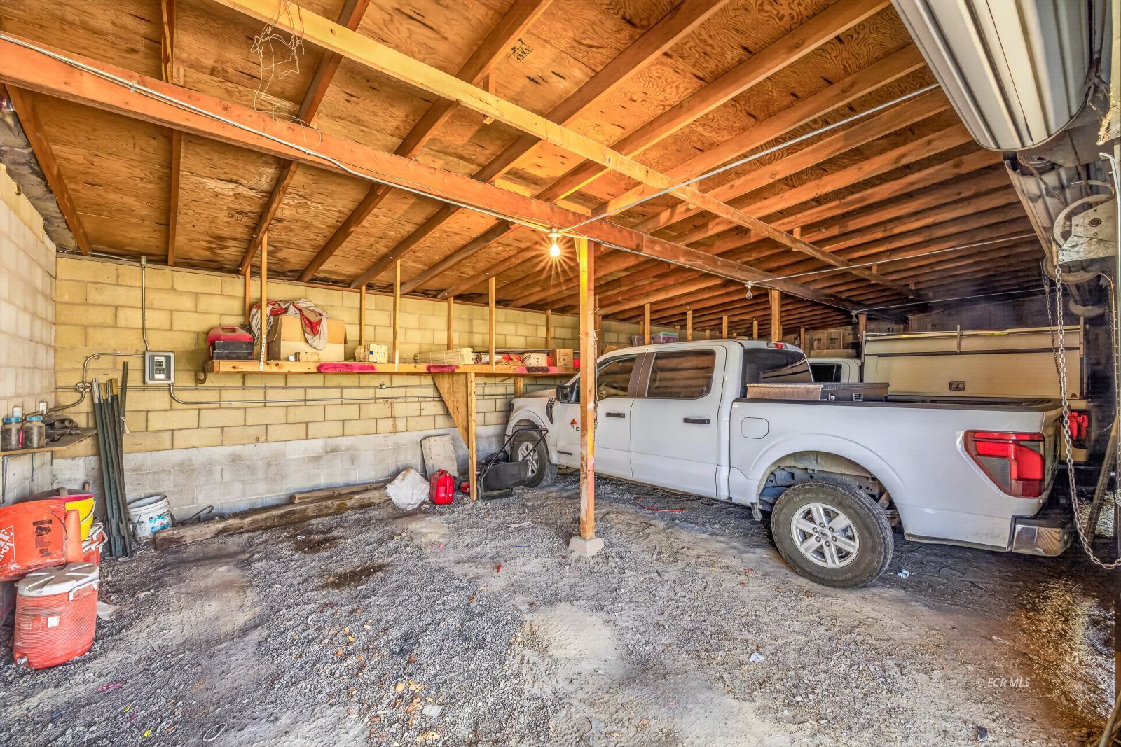 421 Court Street Property Photo 43