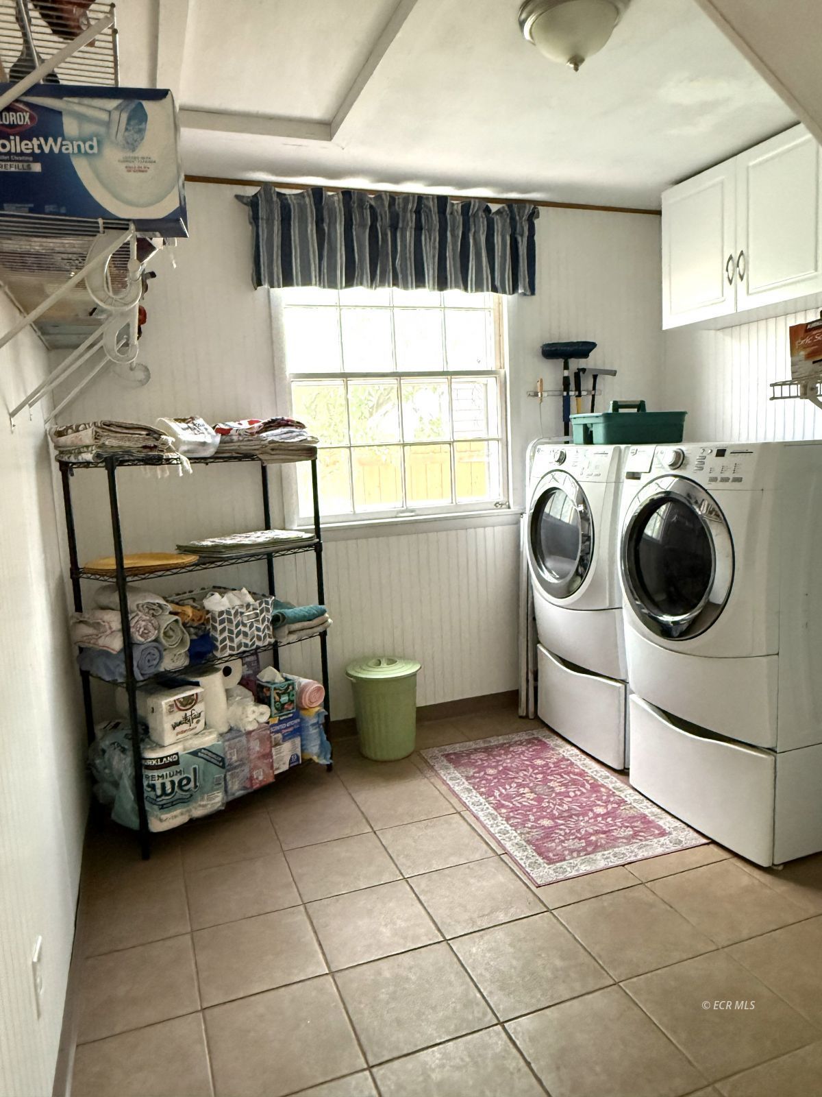 430 Walnut Street Property Photo 10