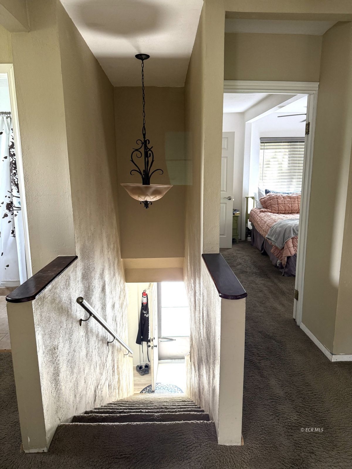 430 Walnut Street Property Photo 14