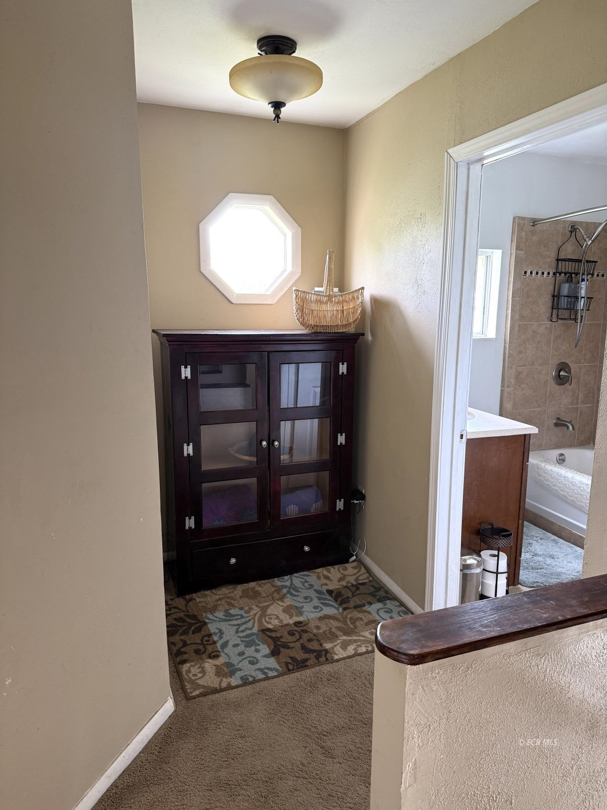 430 Walnut Street Property Photo 15