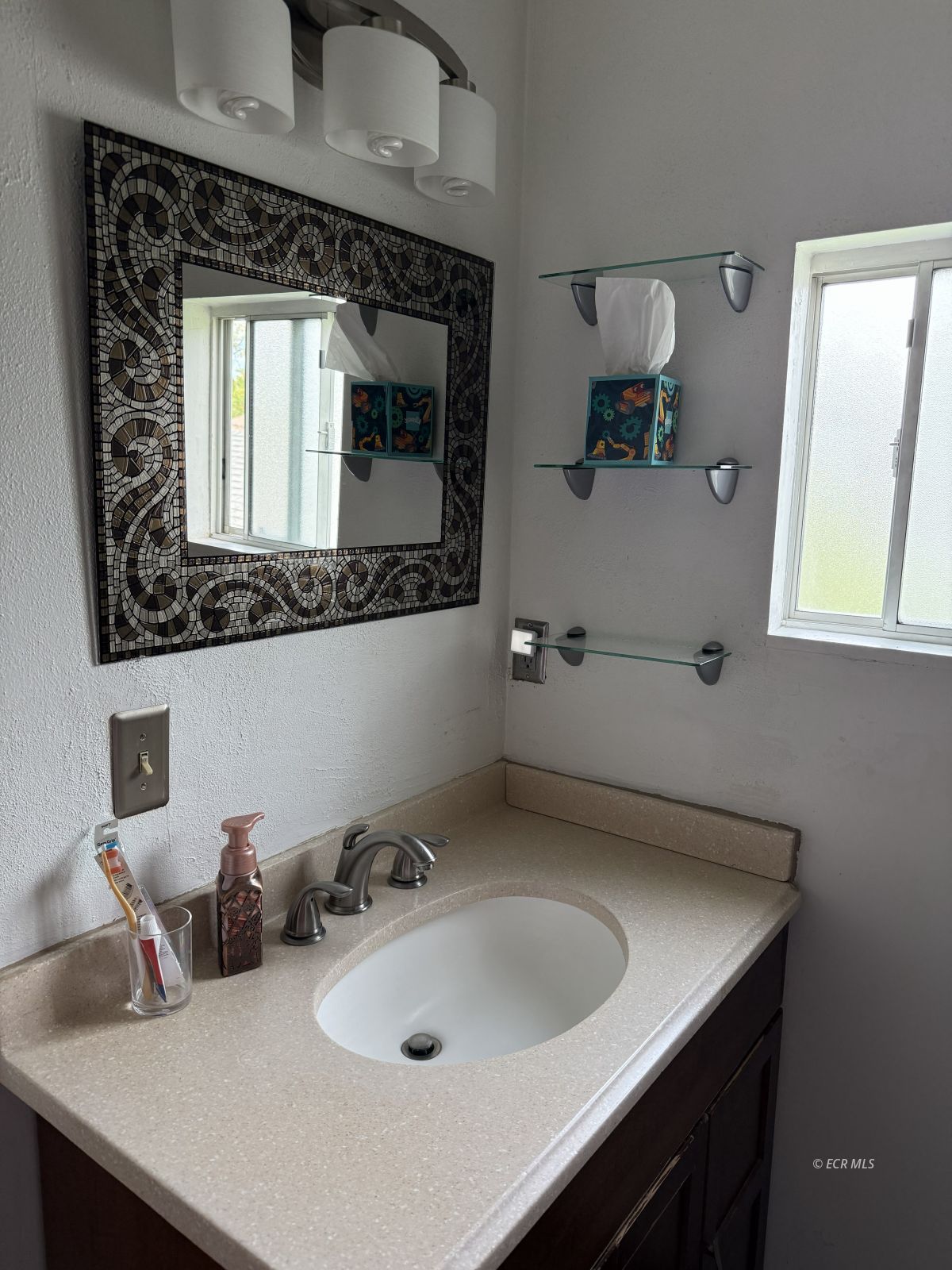 430 Walnut Street Property Photo 26
