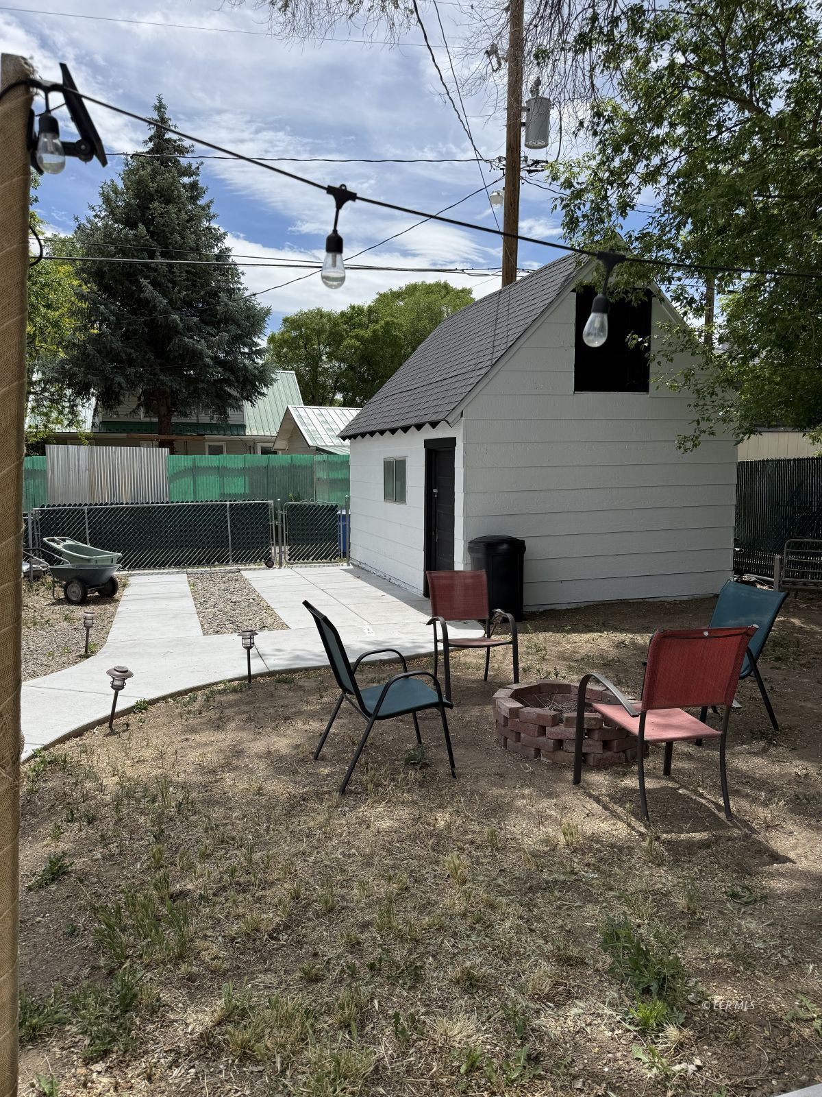 430 Walnut Street Property Photo 29