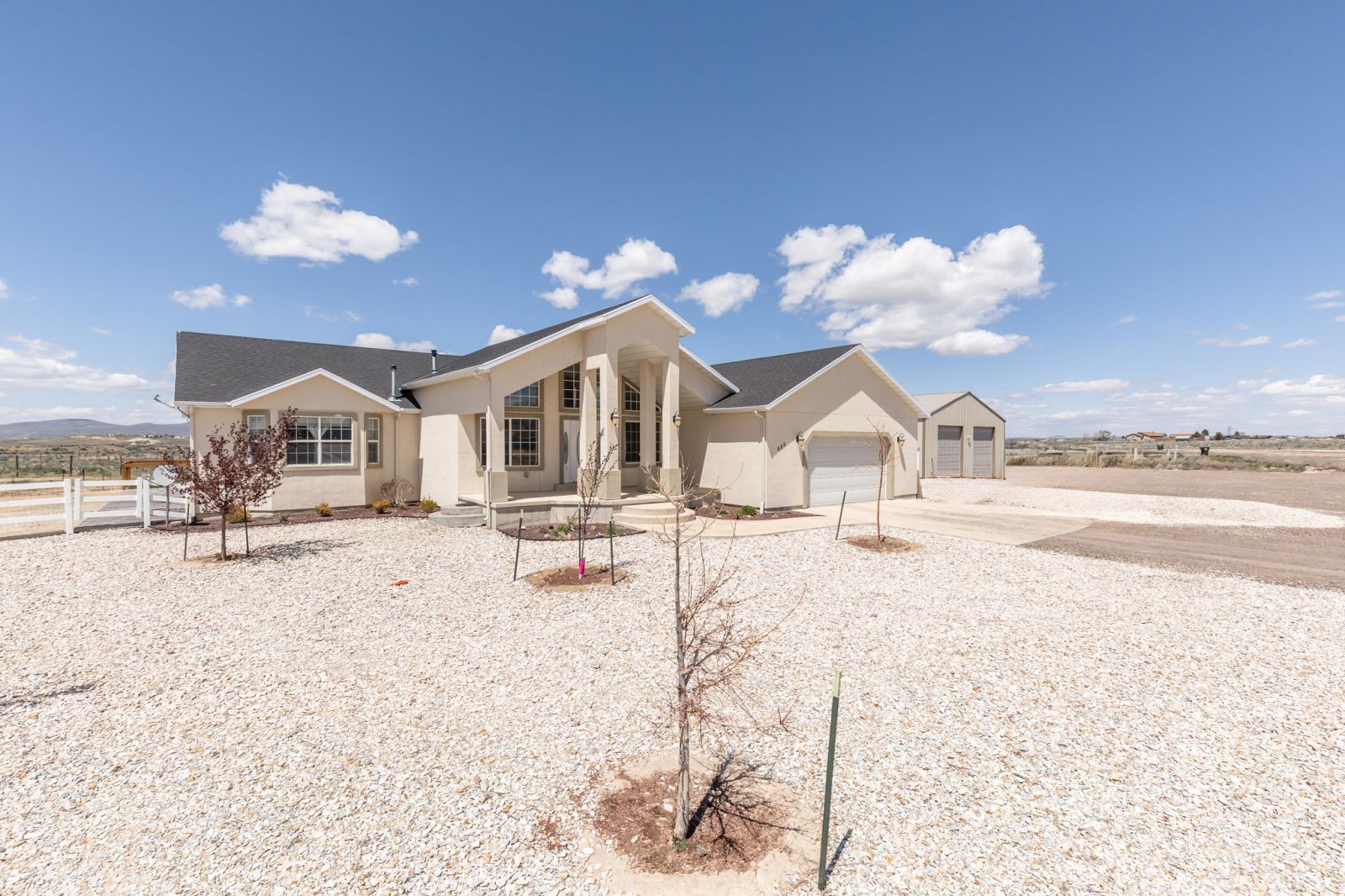685 Diamondback Drive Property Photo 6