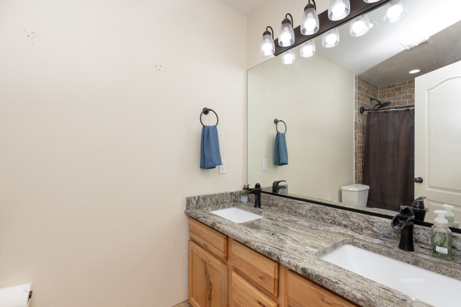685 Diamondback Drive Property Photo 27
