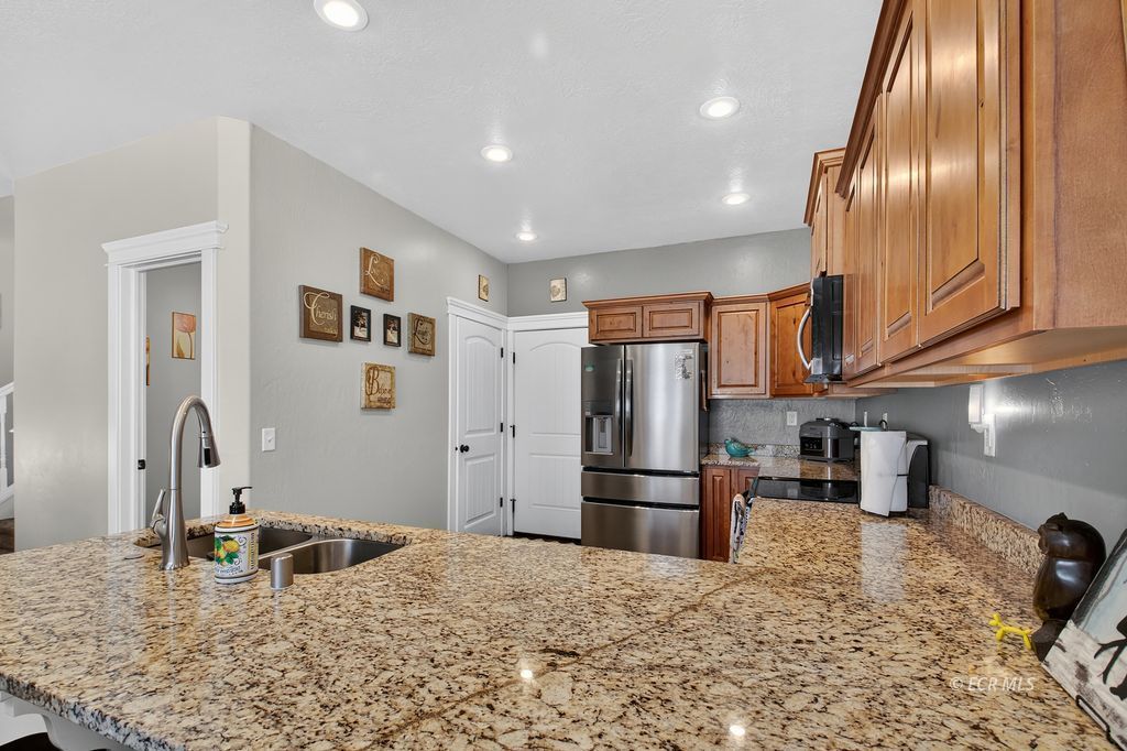 3542 Autumn Colors Drive Property Photo 11