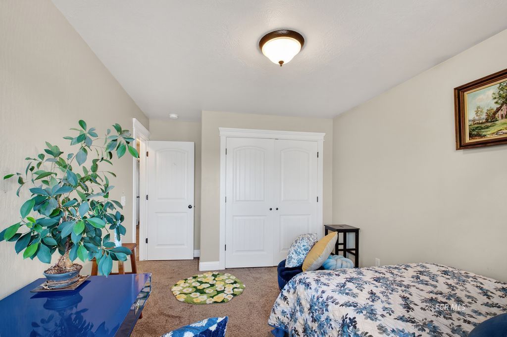 3542 Autumn Colors Drive Property Photo 21
