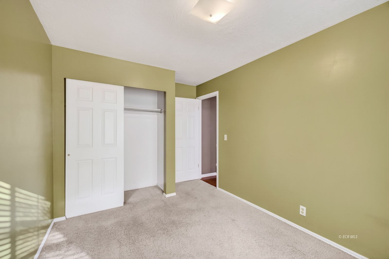 2154 Sierra Drive Property Photo 28