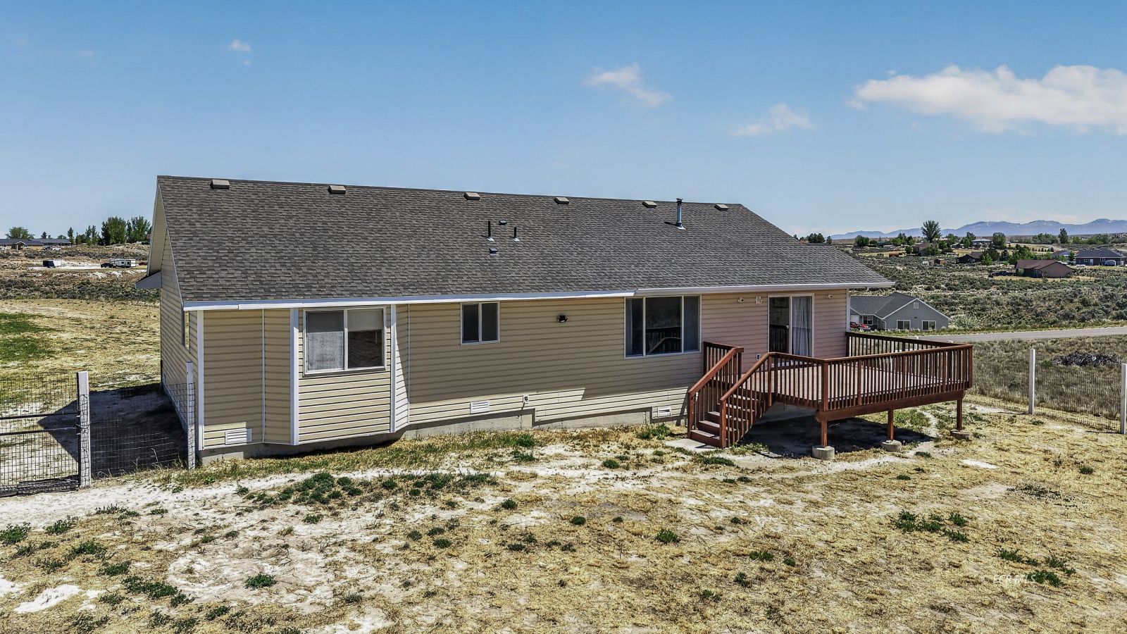 154 Country Club Parkway Property Photo 24