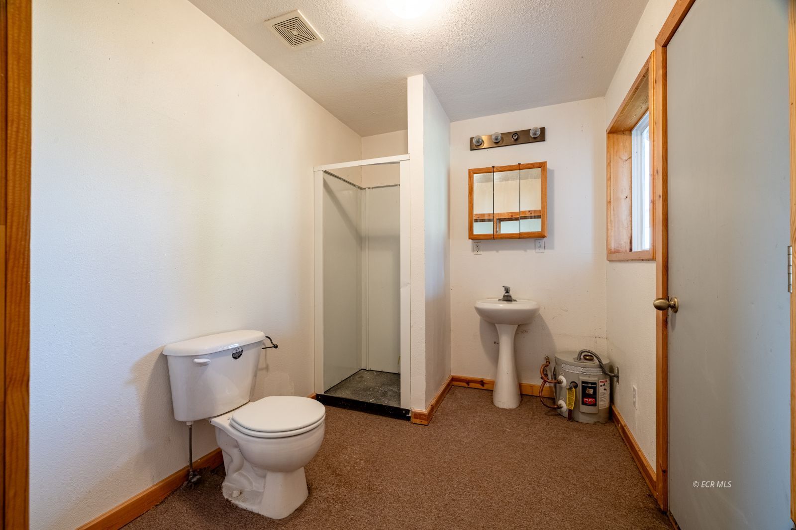 2611 N Canyon Road Property Photo 35
