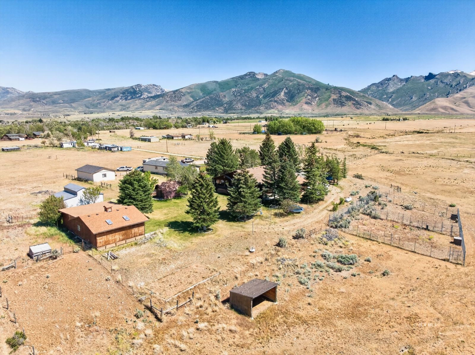 2611 N Canyon Road Property Photo 45