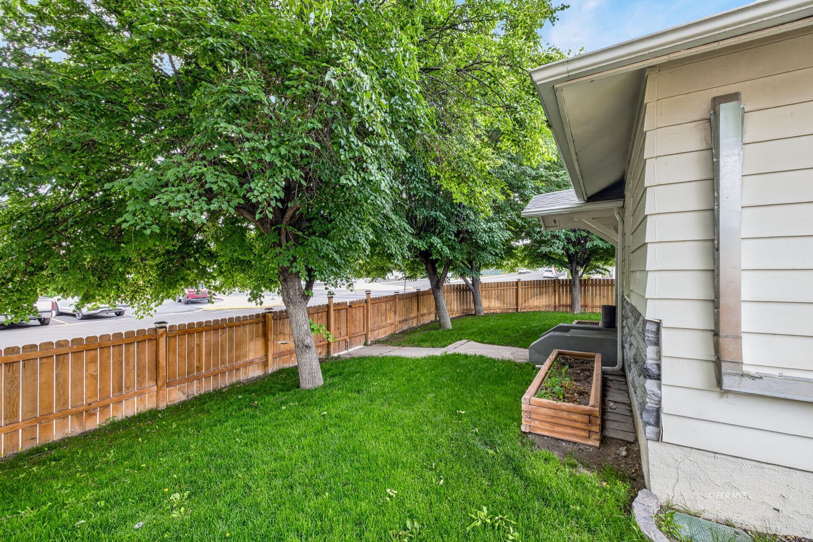 509 Fir Street Property Photo 6