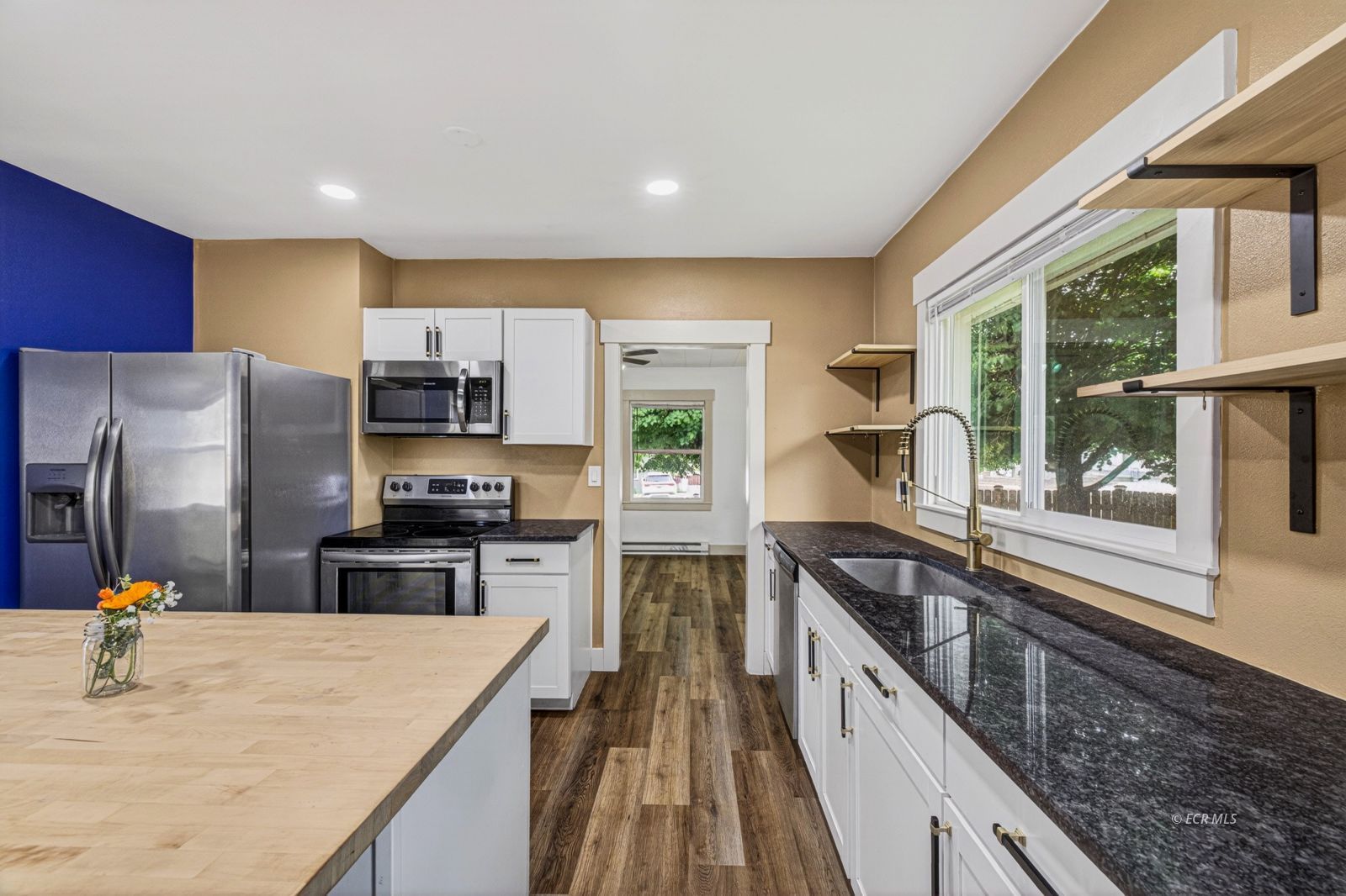 509 Fir Street Property Photo 15